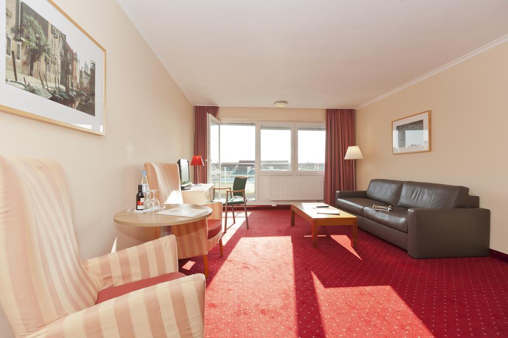 Michels Hanseatic Hotel นอร์เดอร์ไน ห้อง รูปภาพ