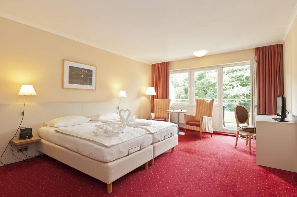 Michels Hanseatic Hotel นอร์เดอร์ไน ภายนอก รูปภาพ