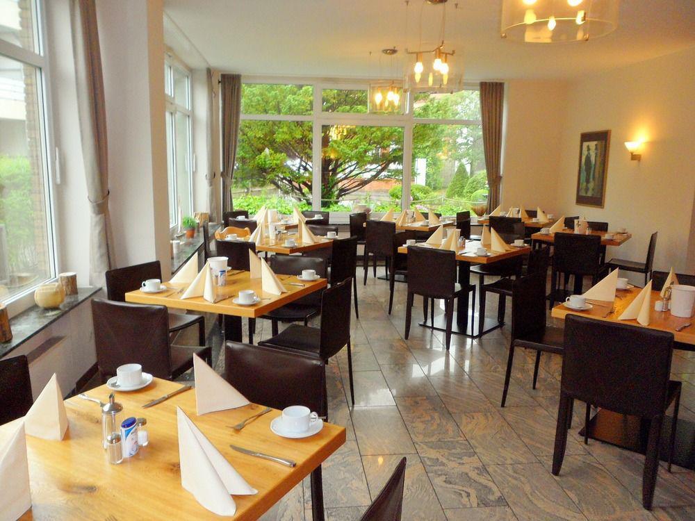 Michels Hanseatic Hotel นอร์เดอร์ไน ภายนอก รูปภาพ