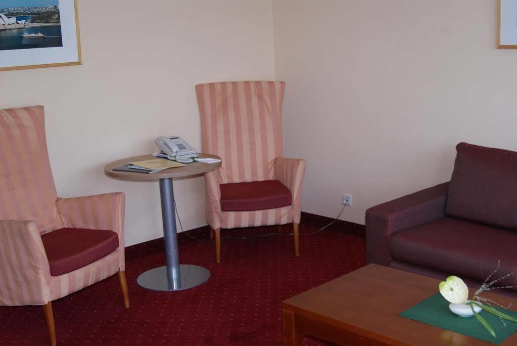 Michels Hanseatic Hotel นอร์เดอร์ไน ภายนอก รูปภาพ